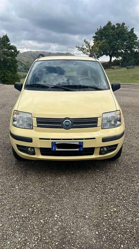 Usata Fiat Panda 54 CV (39 kW) 2004 Utilitaria