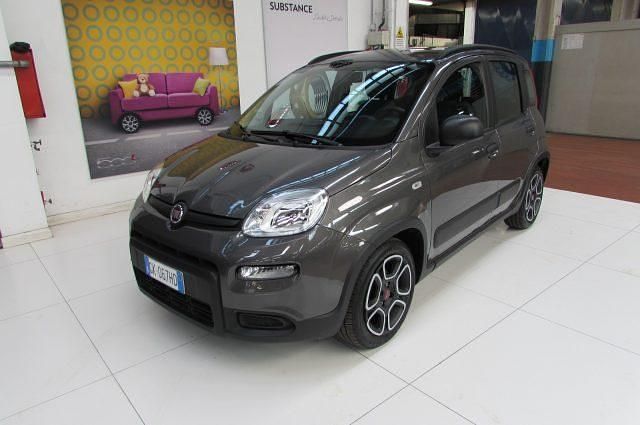 Usata Fiat Panda City Life 70 CV (51 kW) 2022 Grigio scuro Utilitaria