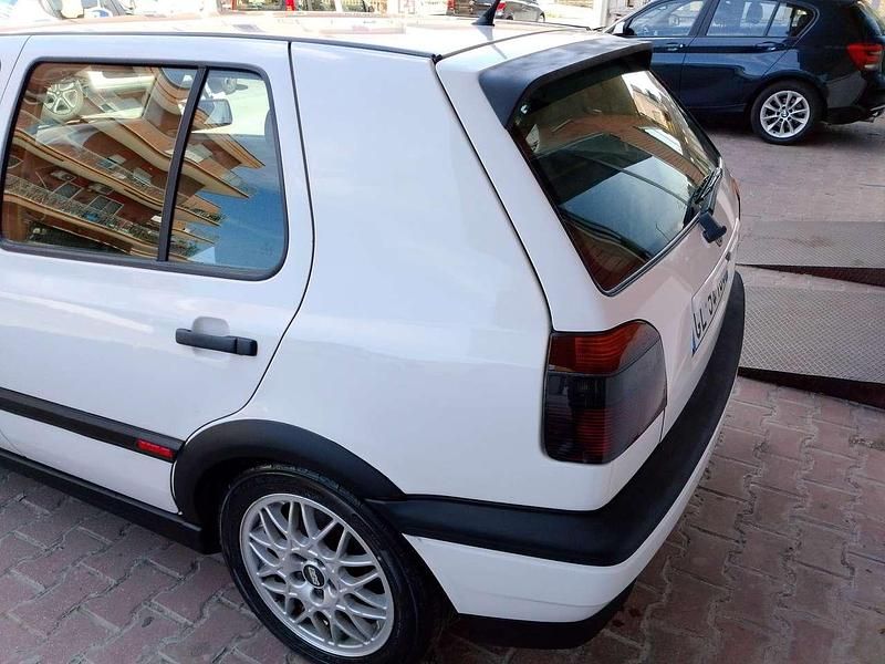 Usata VW Golf III 174 CV (127 kW) 1996 Bianco Berlina