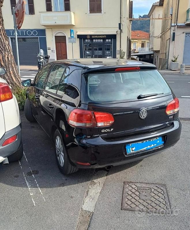 Usata VW Golf VII 105 CV (77 kW) 2012 Nero Berlina