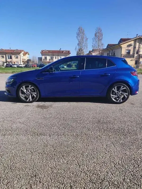 Usata Renault Mégane IV GT 165 CV (121 kW) 2017 Berlina