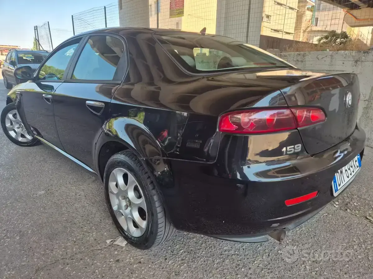 Usata Alfa Romeo 159 120 CV (88 kW) 2008 Nero Berlina