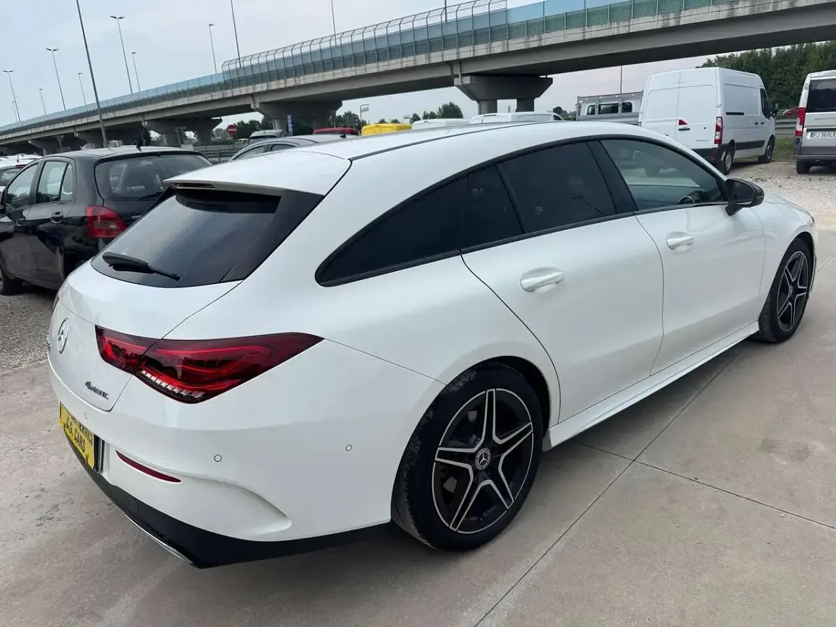 Usata Mercedes CLA220 Shooting Brake 190 CV (139 kW) 2022 Bianco Station wagon