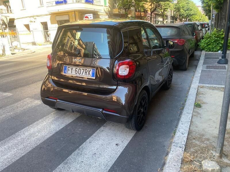 Usata Smart ForTwo Coupé 90 CV (66 kW) 2020 Marrone Coupé