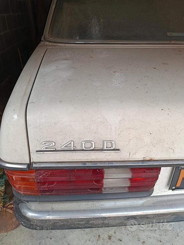 Usata Mercedes 240 1981 Bianco Berlina