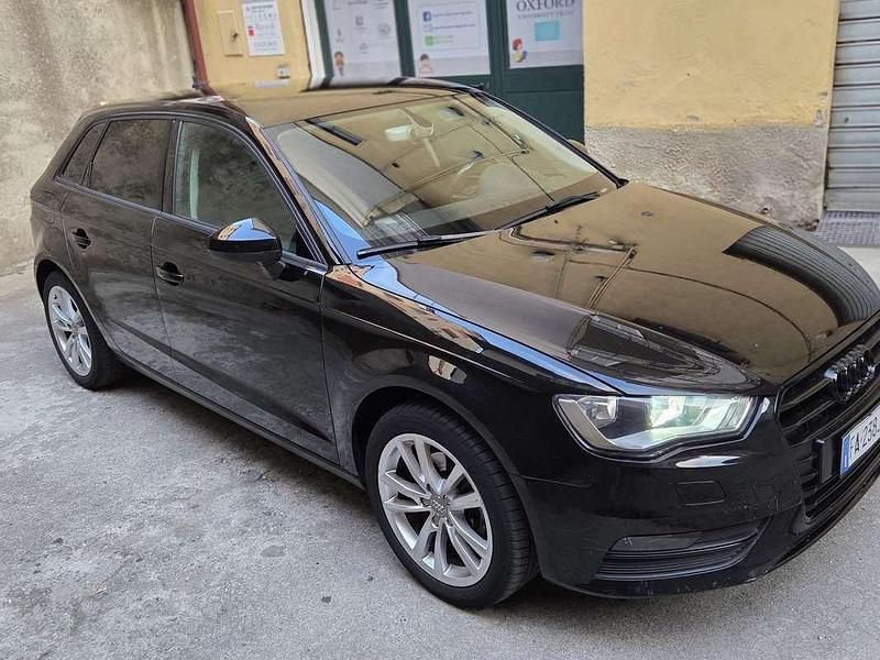 Usata Audi A3 Attraction 110 CV (80 kW) 2015 Berlina