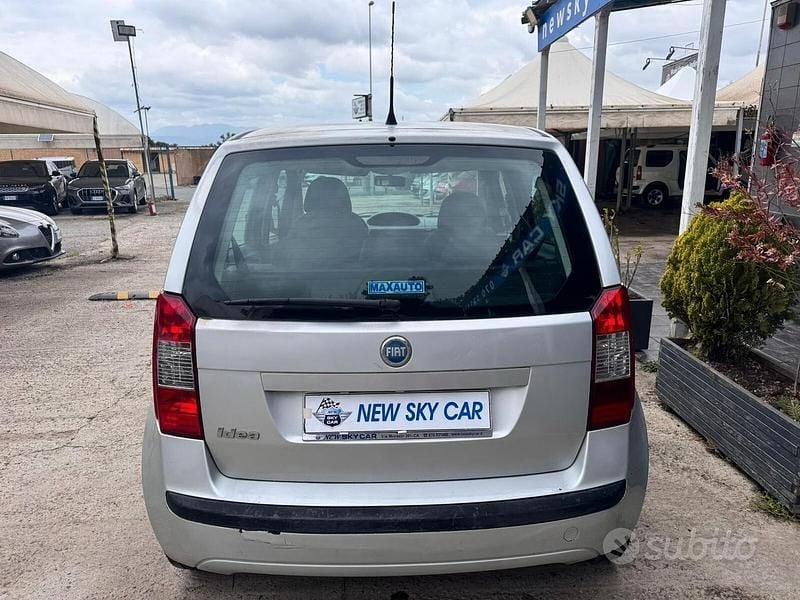 Usata Fiat Idea 80 CV (58 kW) 2006 Grigio Monovolume