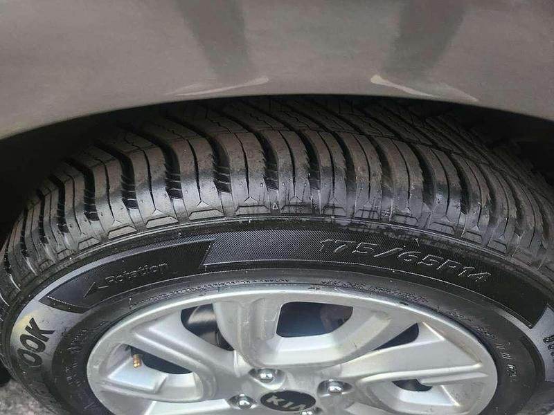 Usata Kia Picanto 67 CV (49 kW) 2017 Utilitaria