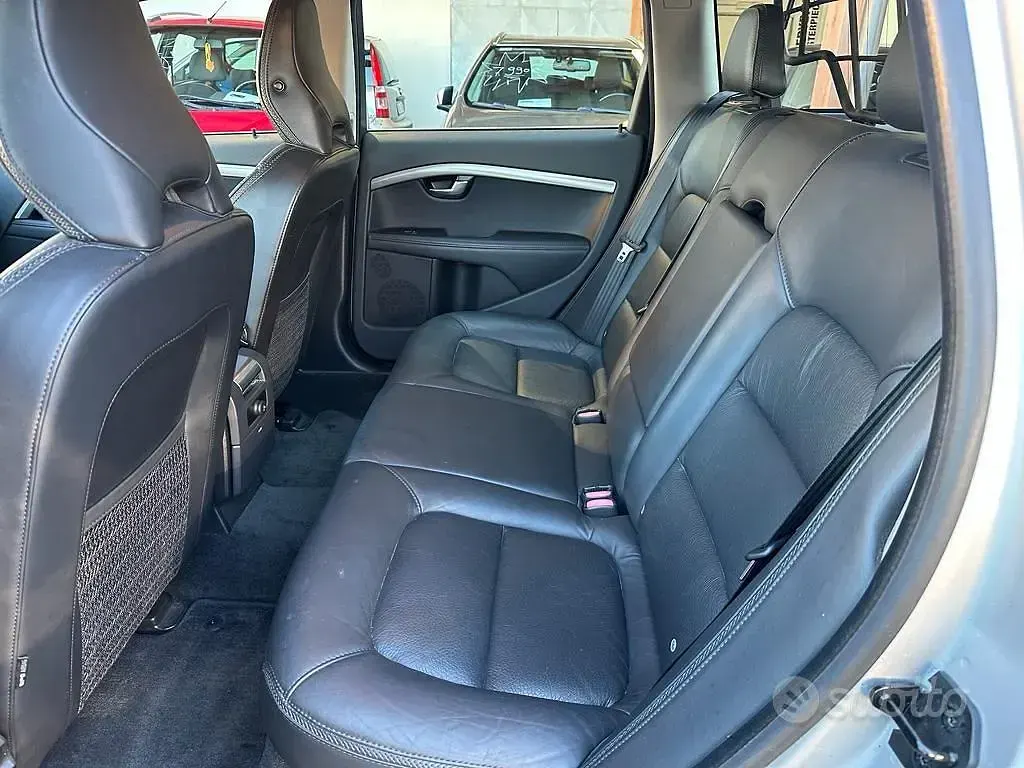 Usata Volvo XC70 163 CV (119 kW) 2013 Station wagon