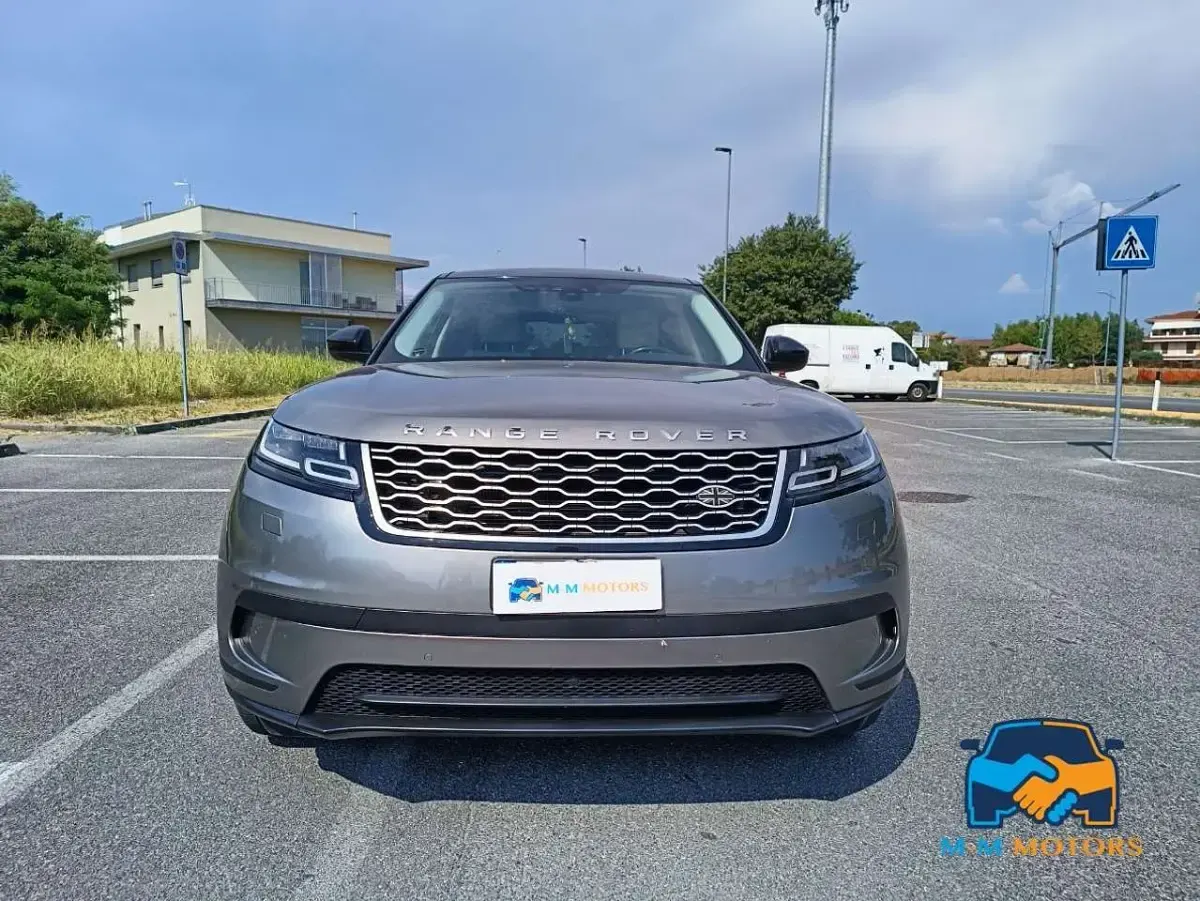 Usata Land Rover Range Rover Velar S 241 CV (177 kW) 2018 Silicon silver SUV