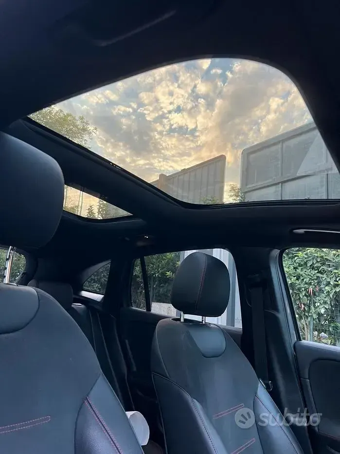 Usata Mercedes GLA200 2021 Grigio SUV