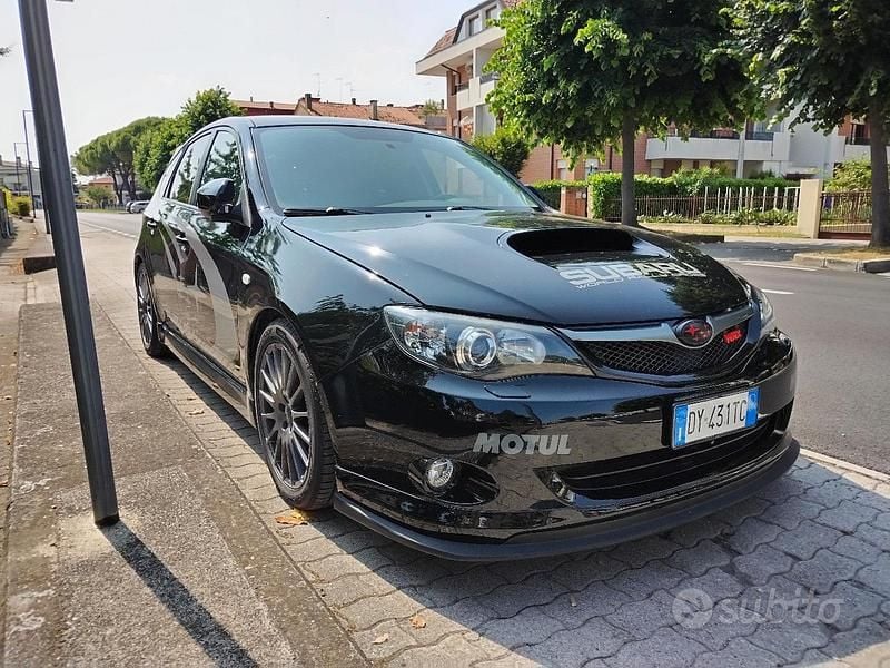 Usata Subaru WRX 230 CV (169 kW) 2009 Nero Berlina