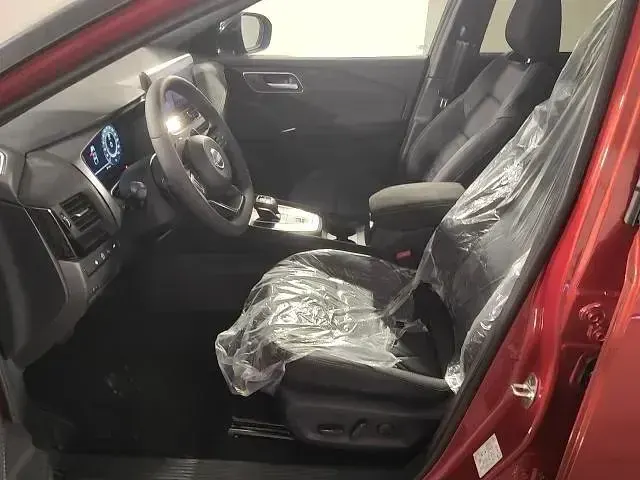 Nuova Nissan Qashqai 158 CV (116 kW) 2026 Yaufuji sunset red/t.nero SUV