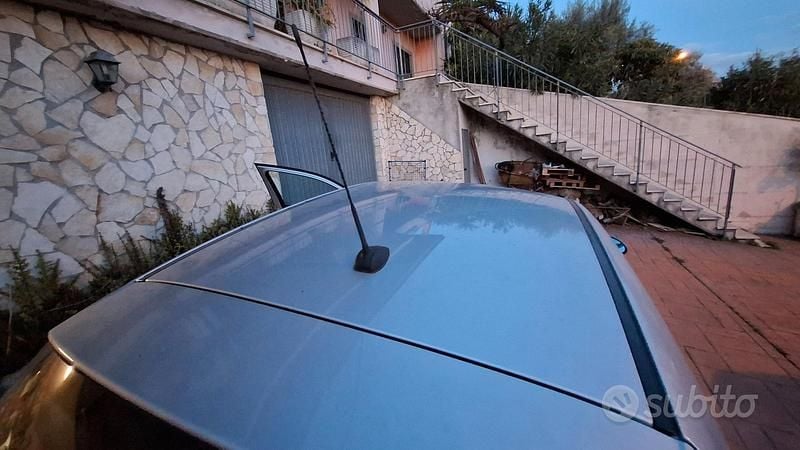 Usata BMW 116 116 CV (85 kW) 2007 Argento Utilitaria