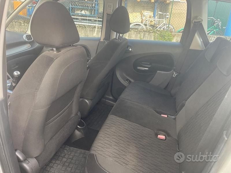 Usata Citroën C3 Picasso Exclusive 92 CV (67 kW) 2011 Grigio Monovolume