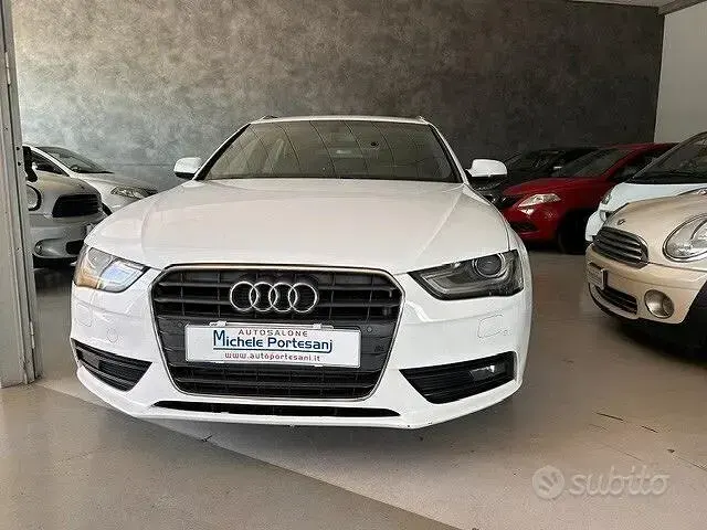 Usata Audi A4 Business 177 CV (130 kW) 2012 Bianco Station wagon