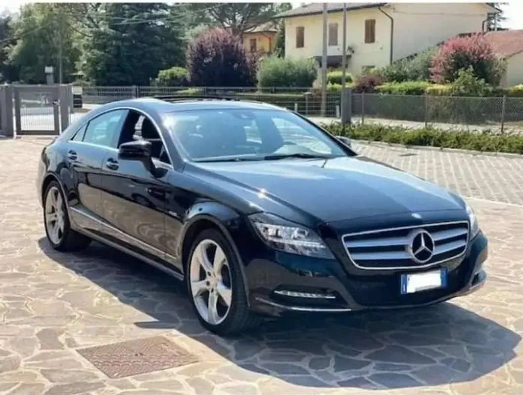 Usata Mercedes CLS350 265 CV (194 kW) 2013 Nero Coupé