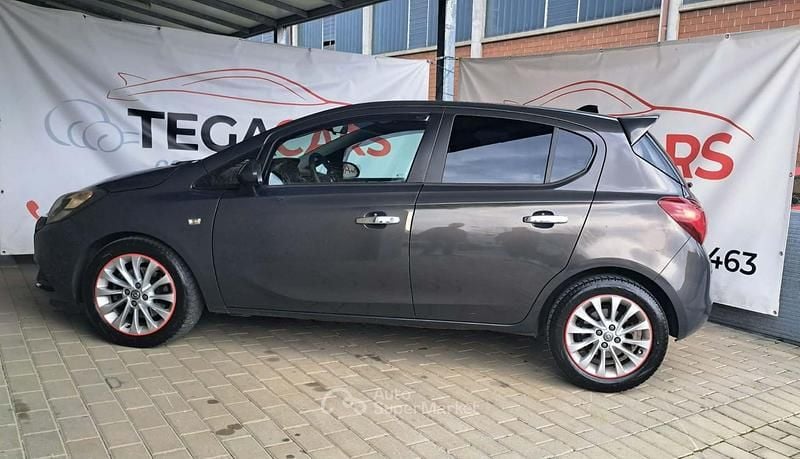 Usata Opel Corsa 75 CV (55 kW) 2015 Utilitaria