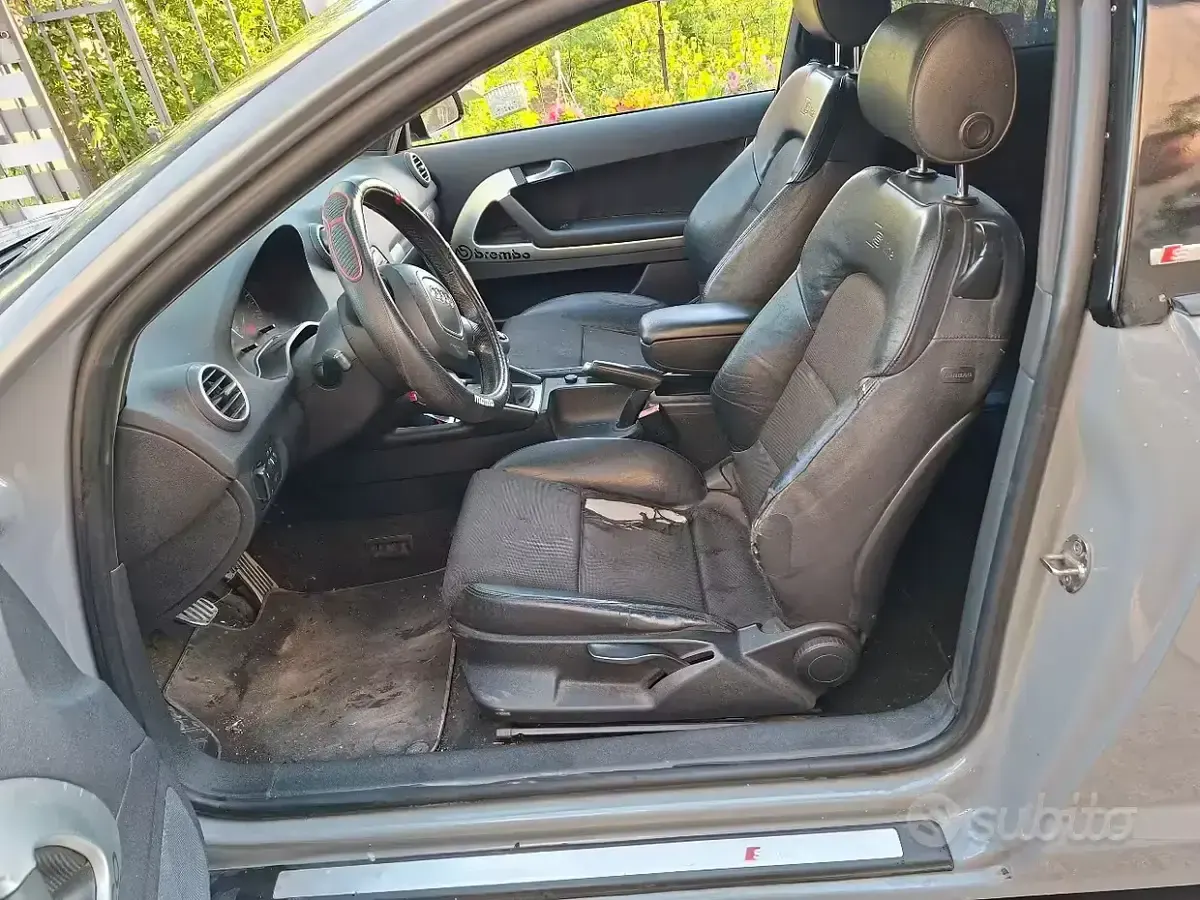 Usata Audi A3 105 CV (77 kW) 2006 Grigio Utilitaria
