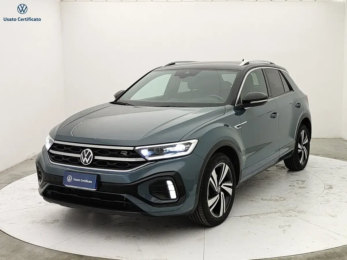 Usata VW T-Roc R-line 110 CV (80 kW) 2023 Verde SUV