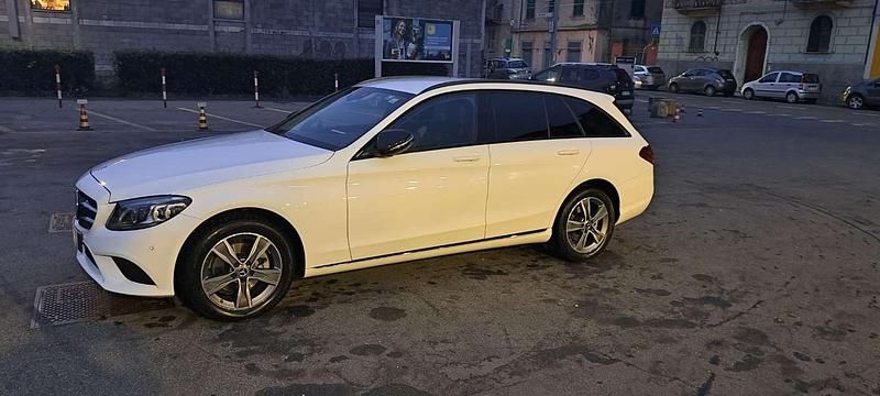 Usata Mercedes C220 194 CV (142 kW) 2019 Station wagon