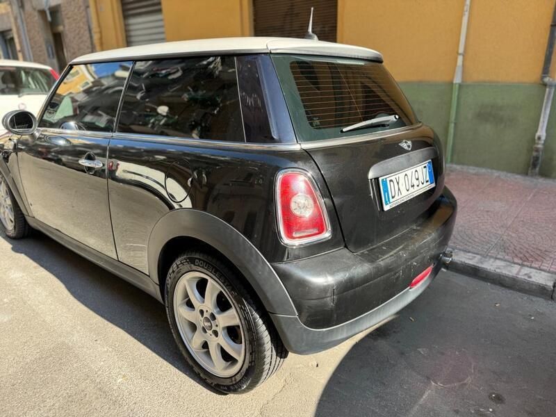 Usata Mini ONE 95 CV (69 kW) 2009 Nero Utilitaria