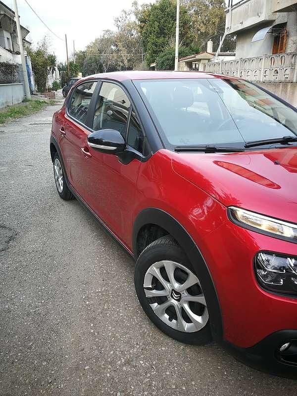 Usata Citroën C3 Feel 102 CV (75 kW) 2021 Rosso Furgone