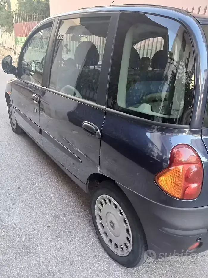 Usata Fiat Multipla 116 CV (85 kW) 2002 Monovolume