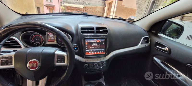 Usata Fiat Freemont Lounge 170 CV (125 kW) 2013 Blu SUV