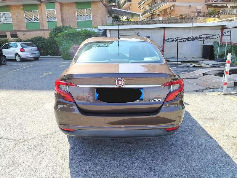 Usata Fiat Tipo Lounge 95 CV (69 kW) 2017 Marrone Berlina
