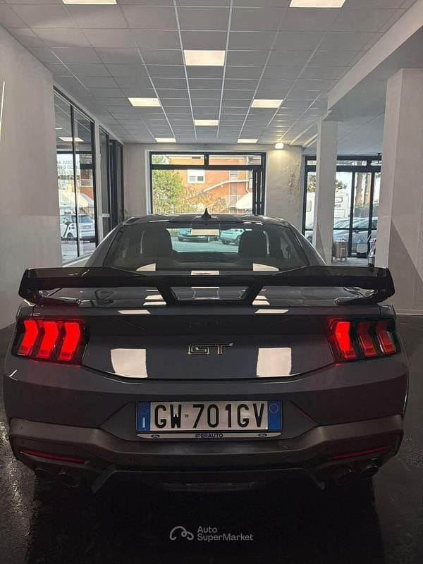 Usata Ford Mustang 446 CV (328 kW) 2024 Blu Coupé