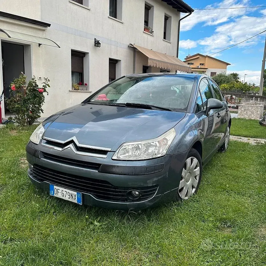 Usata Citroën C4 90 CV (66 kW) 2007 Grigio Berlina