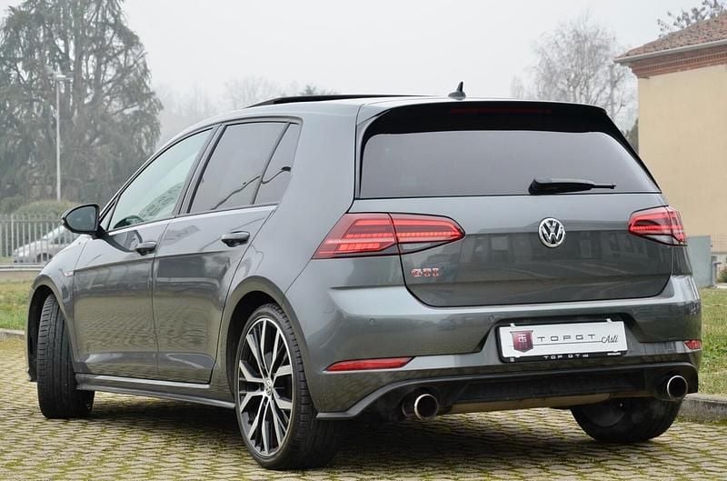 Usata VW Golf VII GTI 245 CV (180 kW) 2018 Grigio Berlina