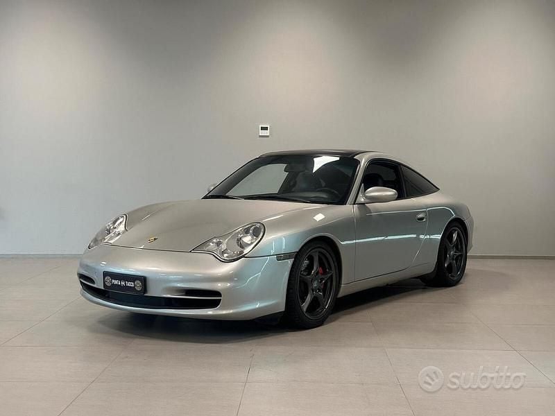 Usata Porsche 996 320 CV (235 kW) 2002 Grigio Cabrio