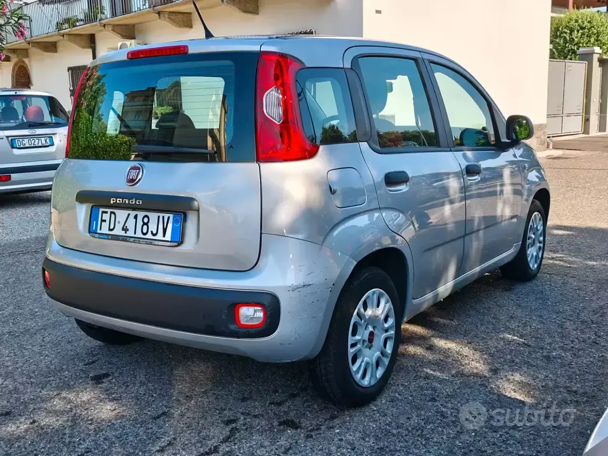 Usata Fiat Panda Easy 85 CV (62 kW) 2016 Grigio Utilitaria