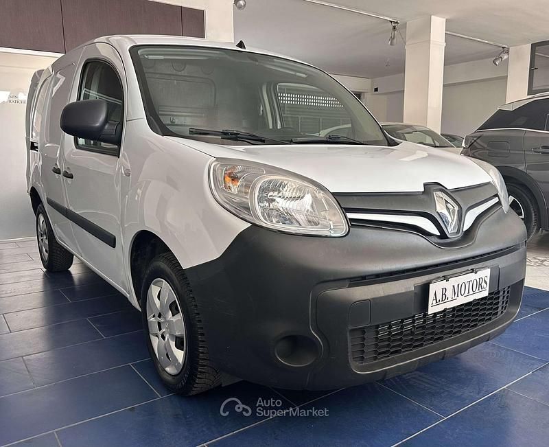 Usata Renault Kangoo 95 CV (69 kW) 2020 Bianco Monovolume