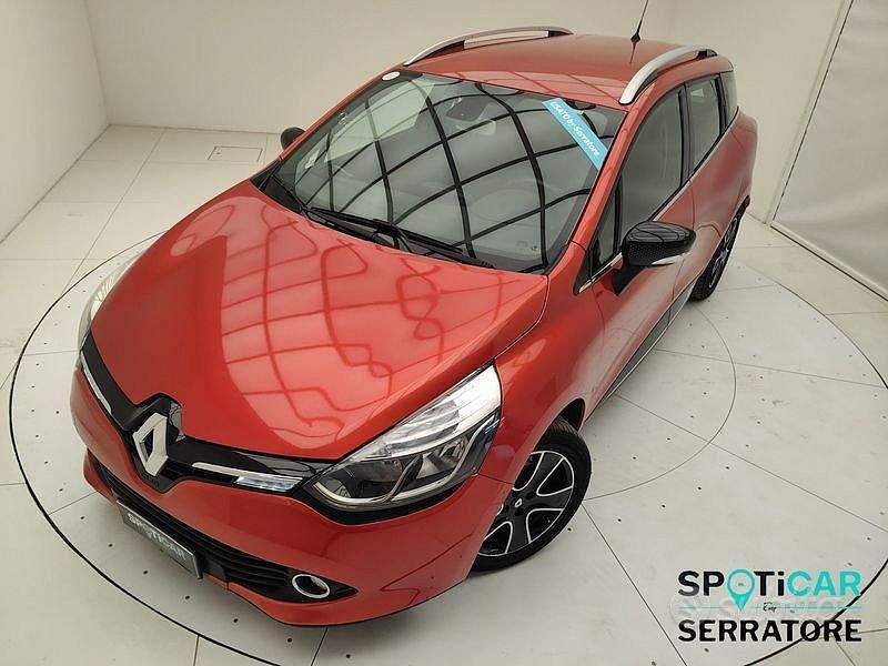 Usata Renault Clio GrandTour 90 CV (66 kW) 2016 Rosso Station wagon