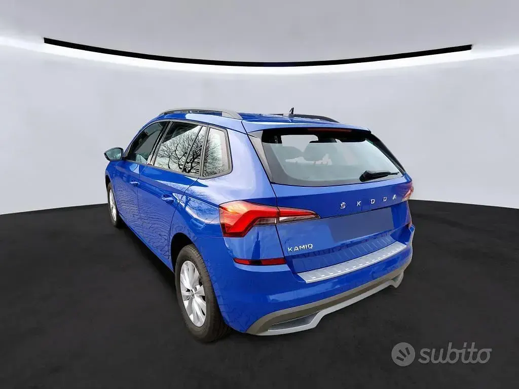 Usata Skoda Kamiq Ambition 90 CV (66 kW) 2021 Blu SUV
