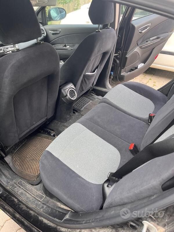 Usata Fiat Bravo Emotion 120 CV (88 kW) 2007 Nero Utilitaria