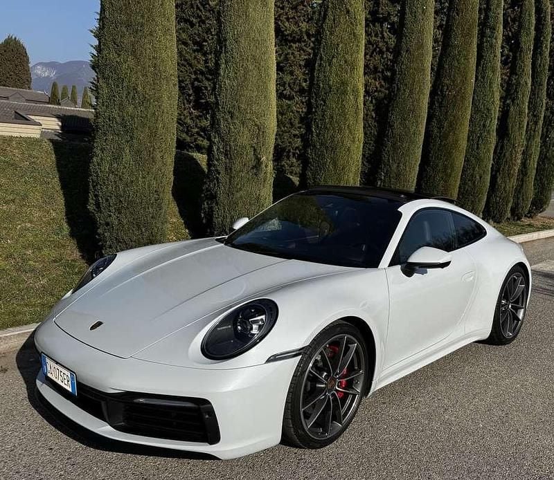 Usata Porsche 992 450 CV (330 kW) 2019 Bianco Coupé