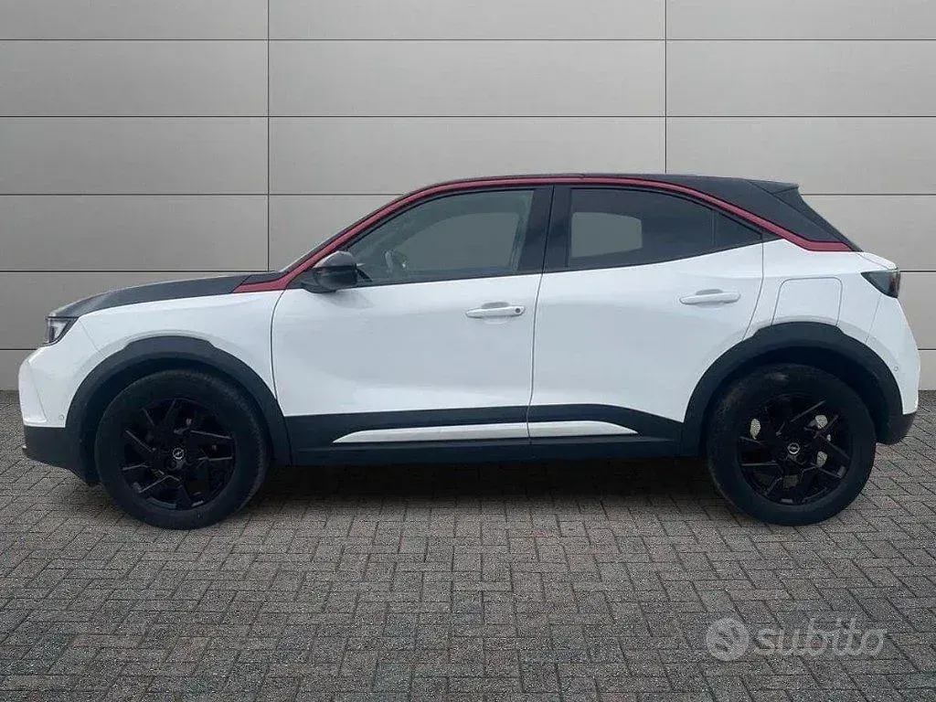 Usata Opel Mokka GS Line 131 CV (96 kW) 2021 Bianco SUV