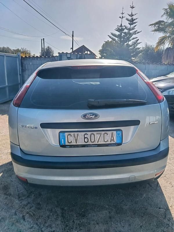 Usata Ford C-MAX 110 CV (80 kW) 2005 Argento Monovolume