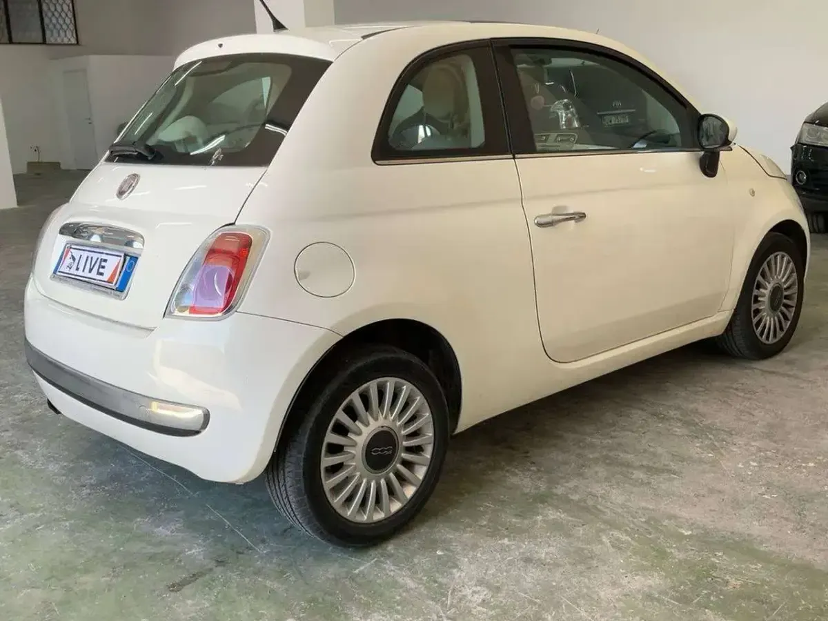 Usata Fiat 500 Lounge 95 CV (69 kW) 2012 Bianco Utilitaria