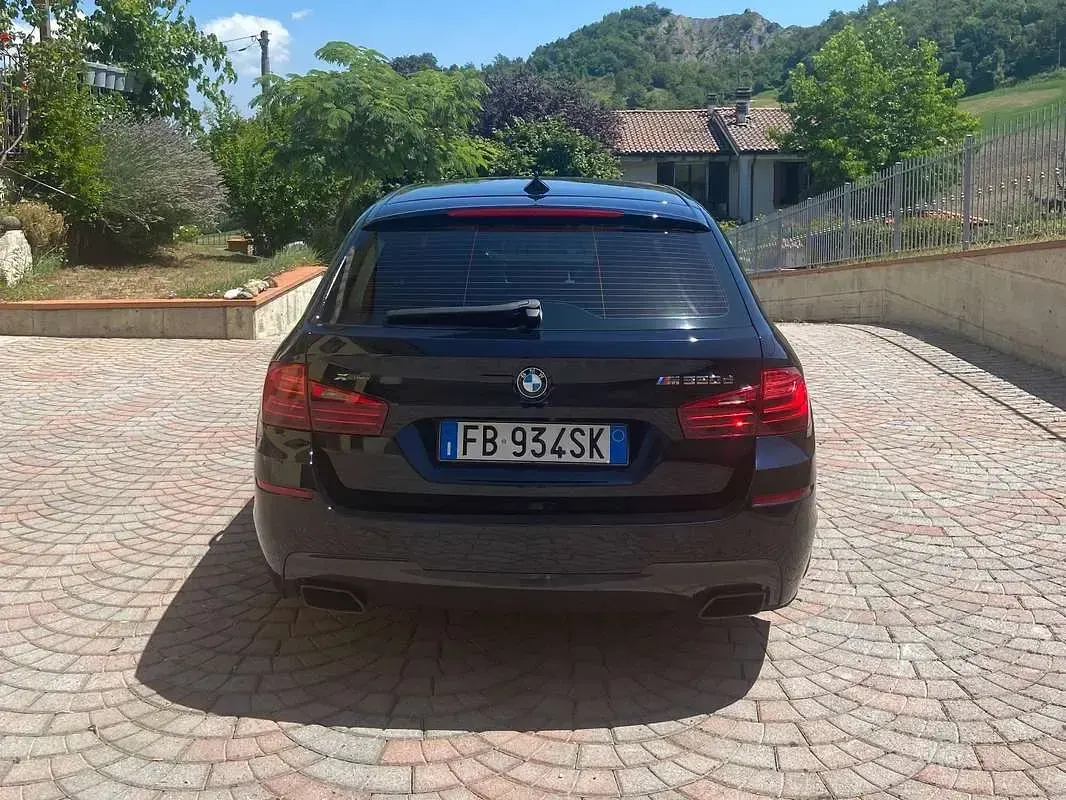 Usata BMW M550 M Performance 480 CV (353 kW) 2015 Blu/azzurro Station wagon
