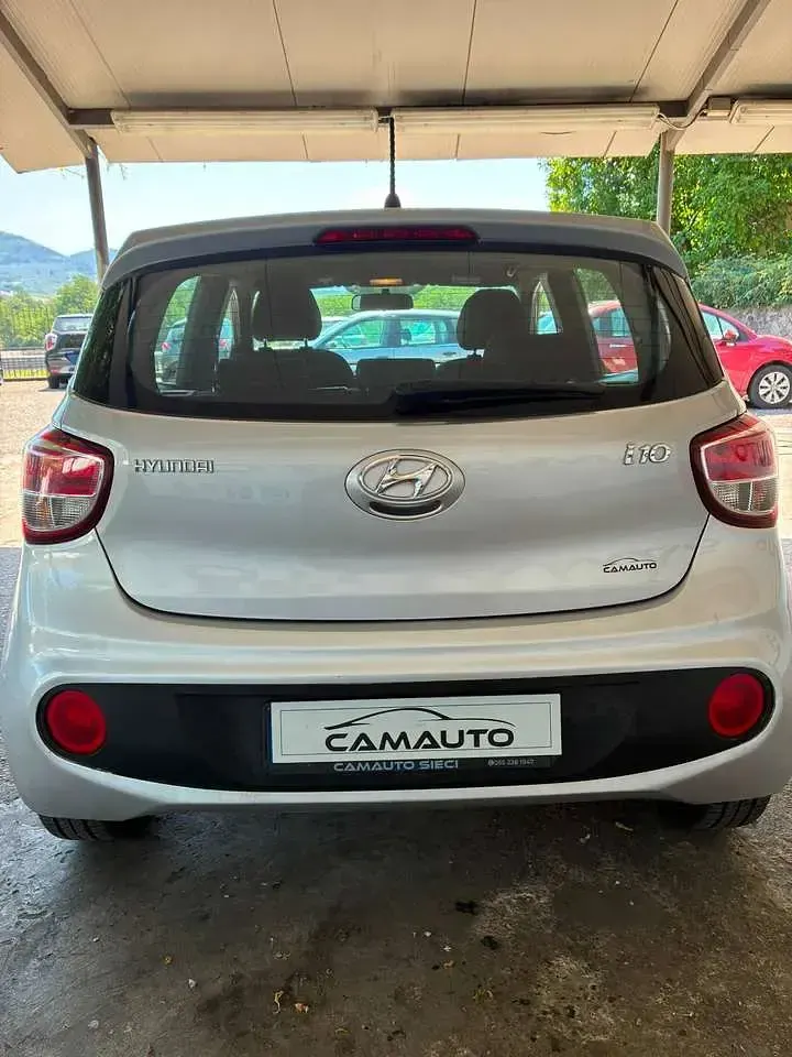Usata Hyundai i10 Classic 67 CV (49 kW) 2018 Argento Utilitaria