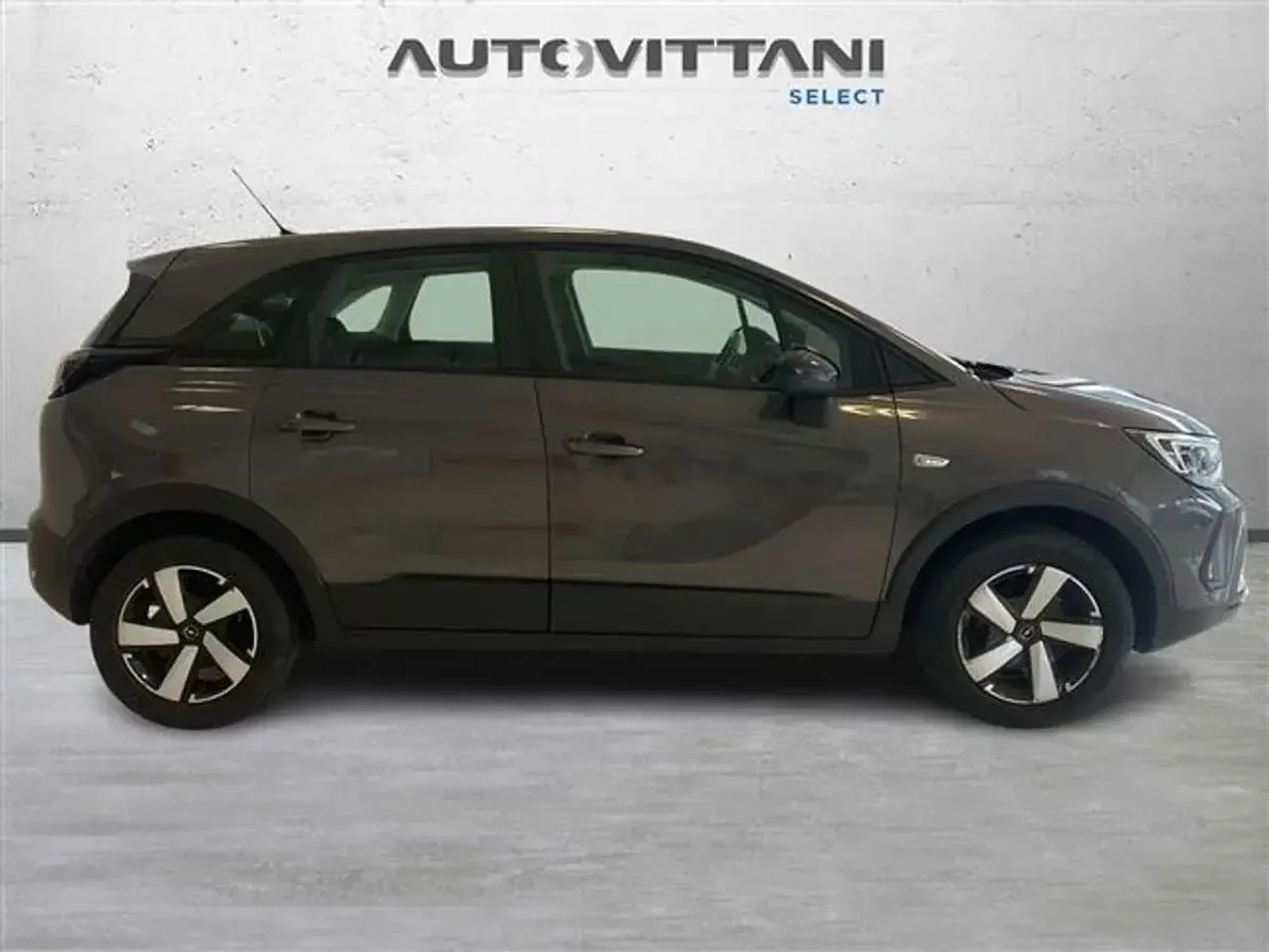 Usata Opel Crossland Edition 110 CV (80 kW) 2023 Grigio scuro SUV