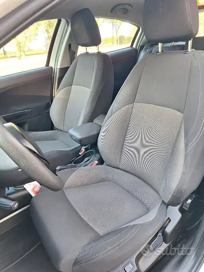 Usata Alfa Romeo Giulietta 105 CV (77 kW) 2015 Utilitaria