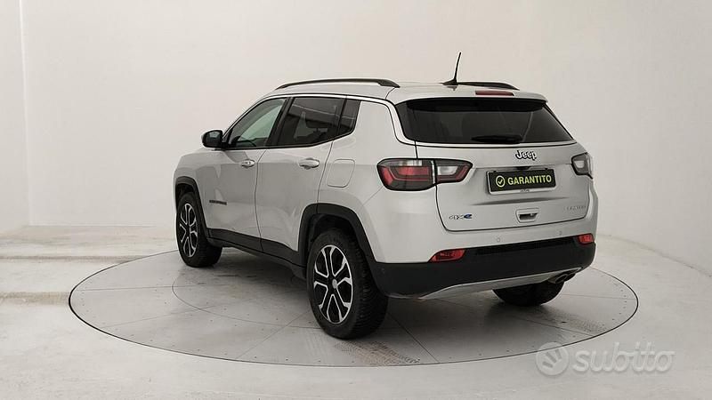 Usata Jeep Compass Limited 190 CV (139 kW) 2022 Grigio SUV