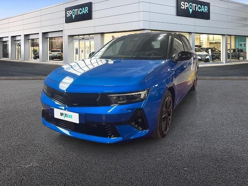 Usata Opel Astra 114 kW (156 CV) 2024 Blu Berlina