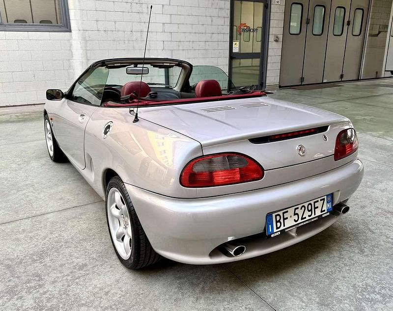 Usata MG F 145 CV (106 kW) 1999 Other Cabrio